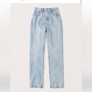 Abercrombie Curve Love Ultra High Rise 90's Straight Jean 26L